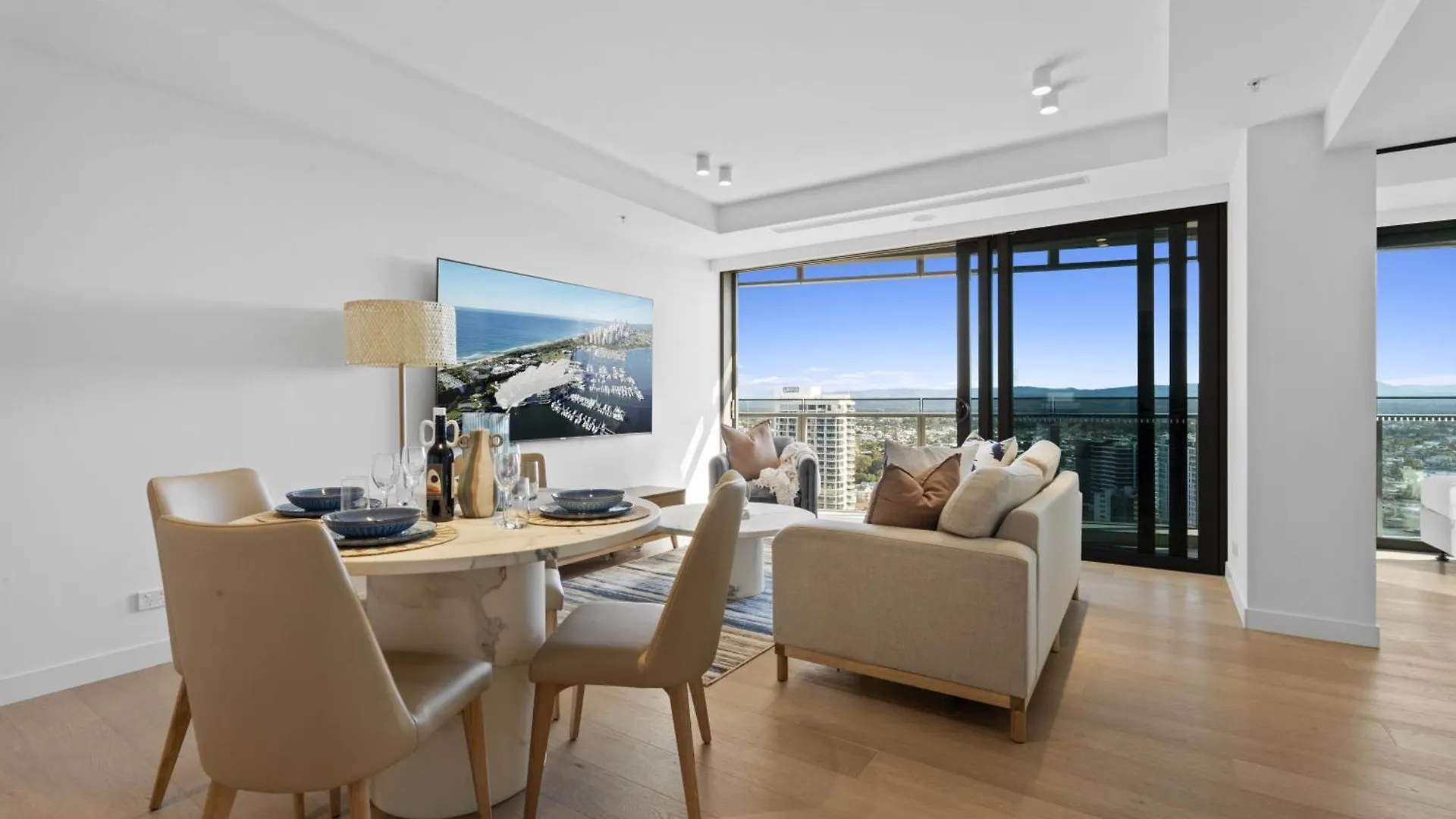 Luxury Units At The Jewel Residences - Q Stay Gold Coast 0*,  Avustralya