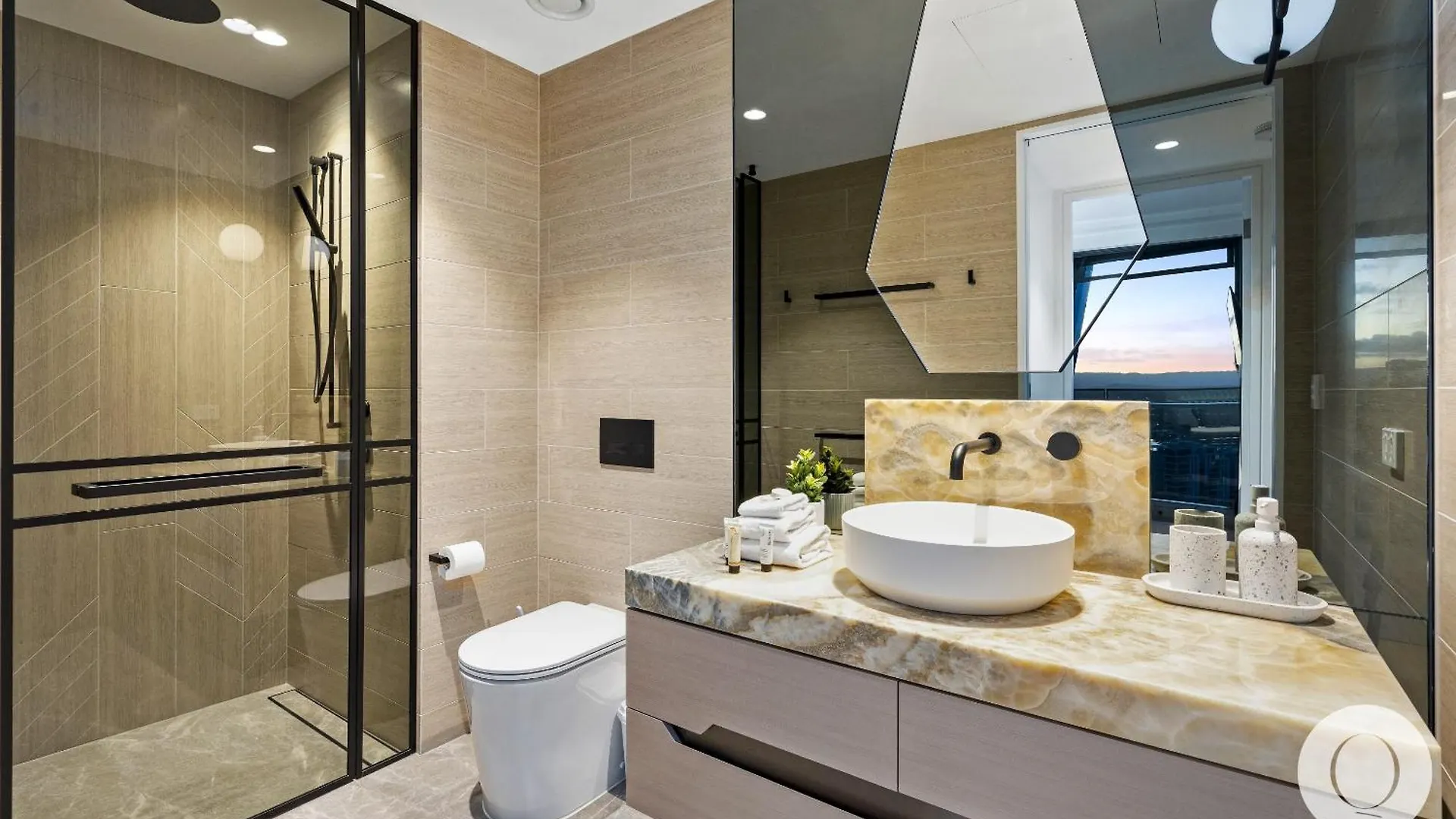 גולד קוסט Luxury Units At The Jewel Residences - Q Stay גולד קוסט